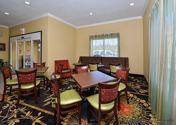 Quality Inn Leesville Exterior photo