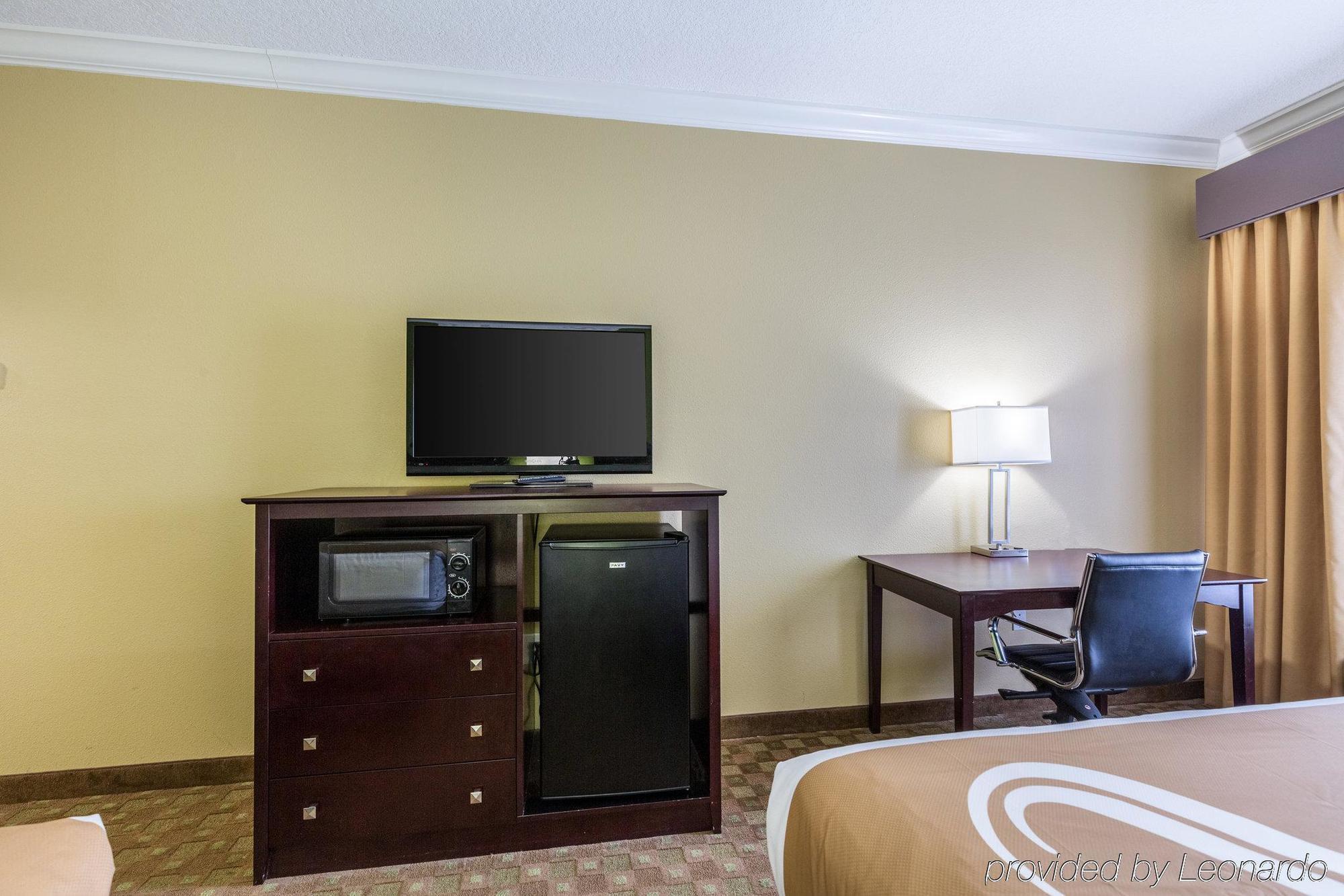 Quality Inn Leesville Exterior photo