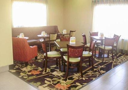 Quality Inn Leesville Exterior photo