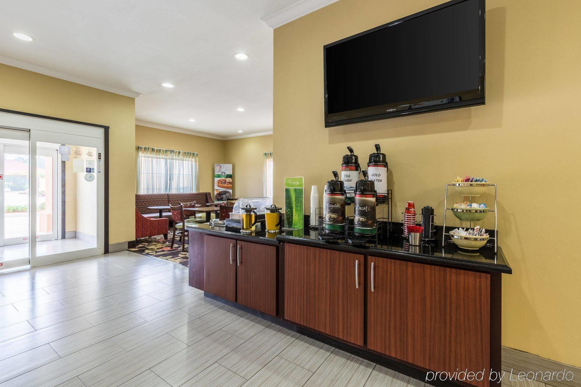 Quality Inn Leesville Exterior photo